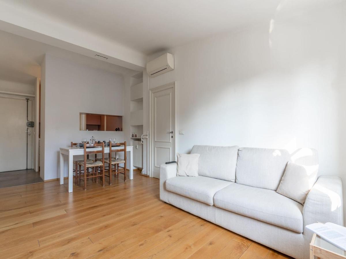 The Best Rent - Lovely One-Bedroom Apartment In Moscova ميلان المظهر الخارجي الصورة